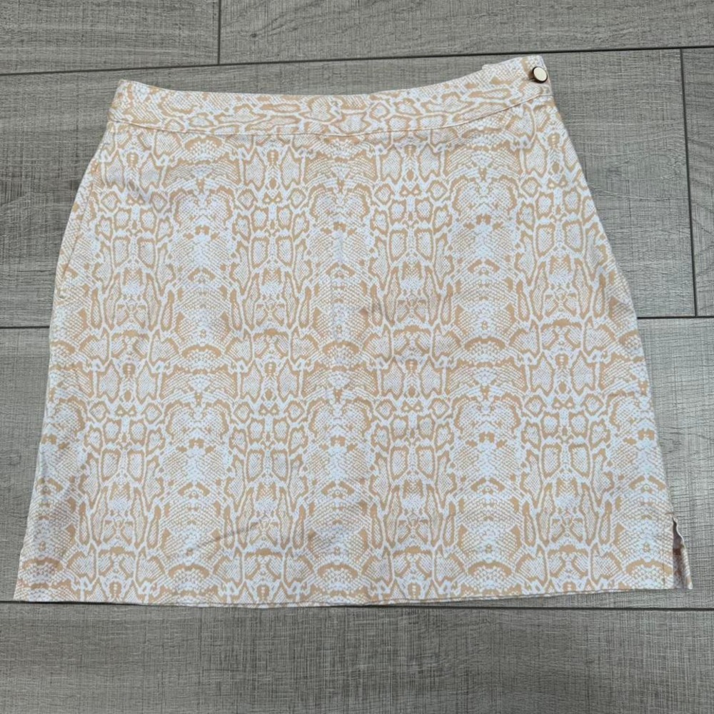 Beige & White Patterned Women's Skirt